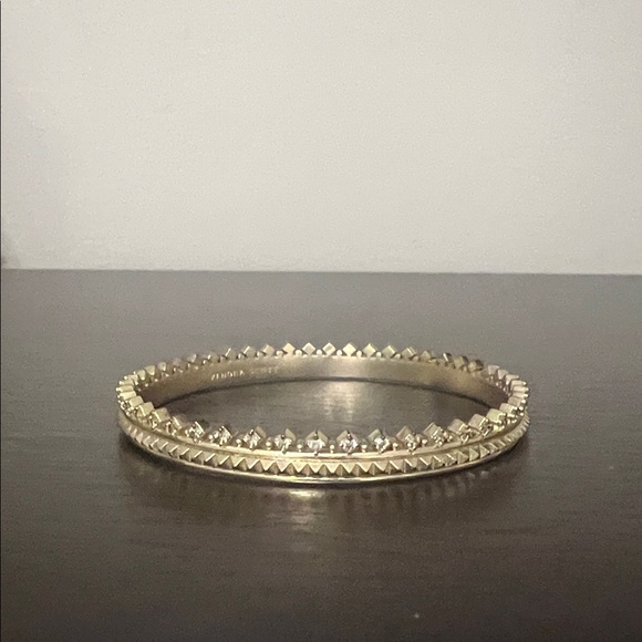 Kendra Scott bracelet - Picture 2 of 3